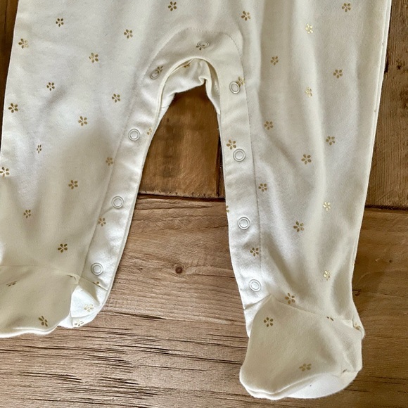 NWT: Janie and Jack - Ruffle Collar One-Piece w/Footies - Picture 4 of 9